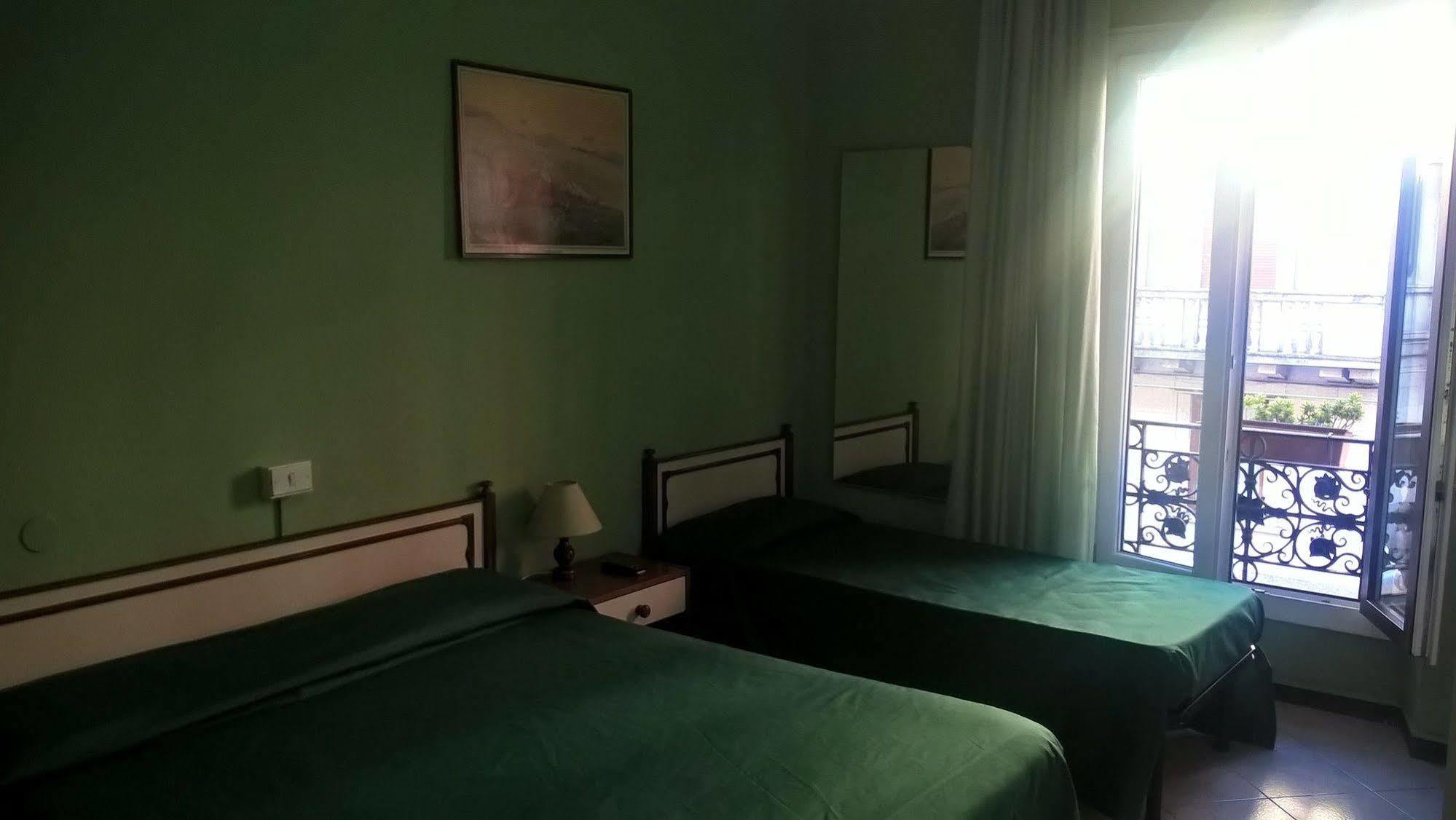 Hotel Del Sole Милан Экстерьер фото